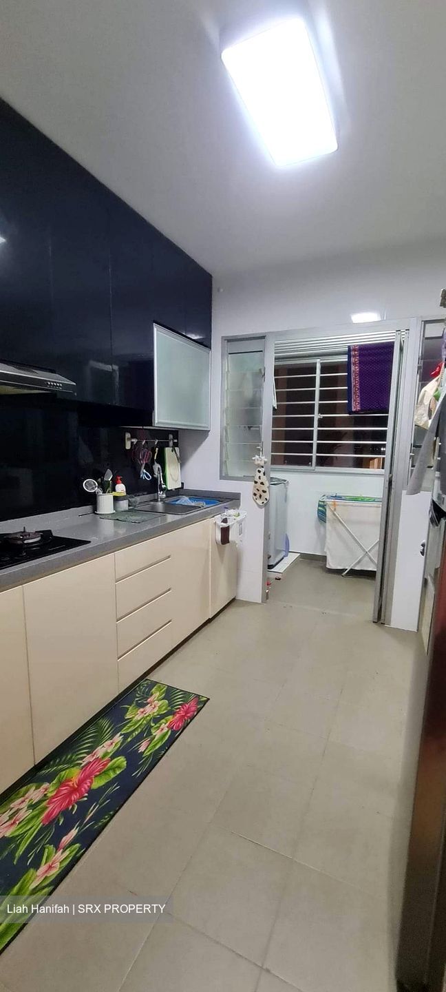 Blk 129A Eastcrown @ Canberra (Sembawang), HDB 4 Rooms #380444421